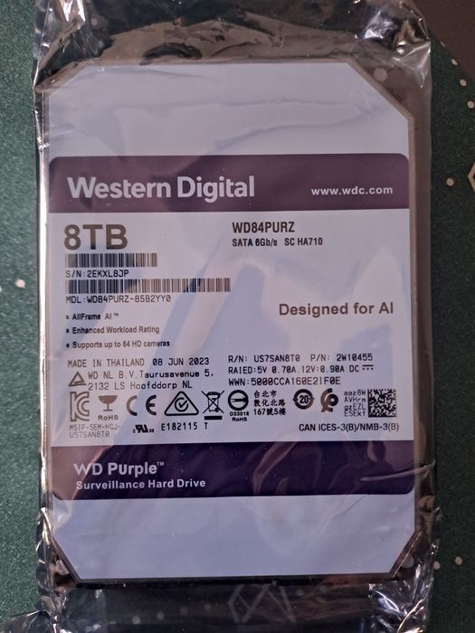 Жесткий диск Western digital 8 TB