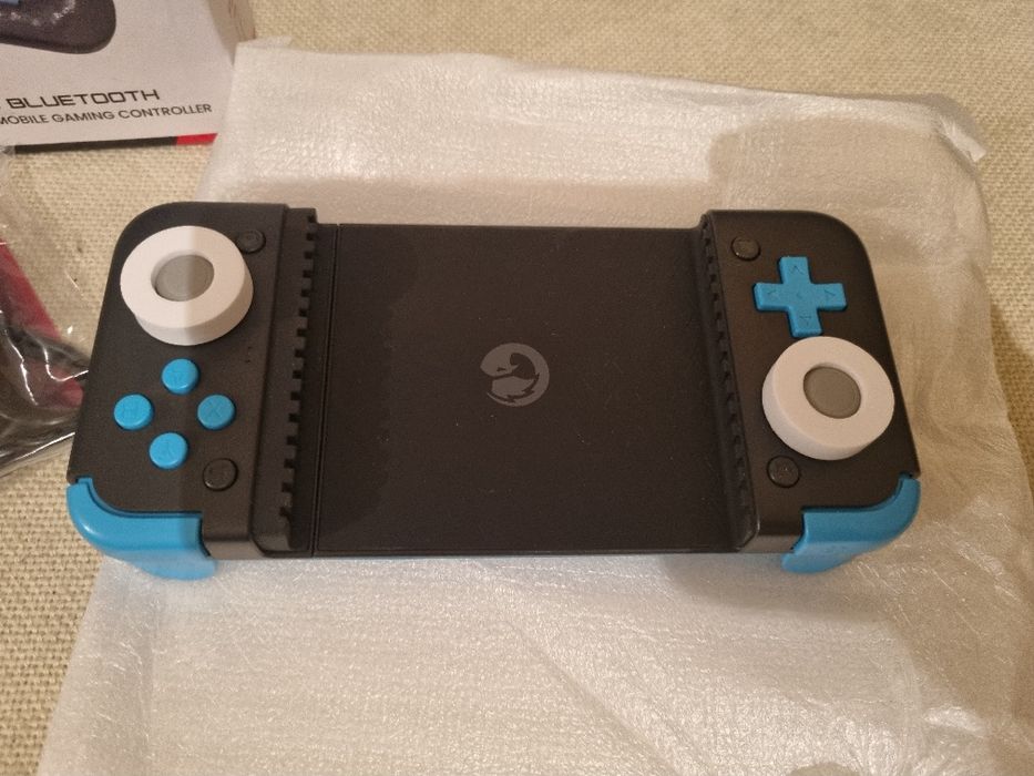 Gamesir X2 s. Bluetooth Wireless Mobile Gaming Controller. Nou.