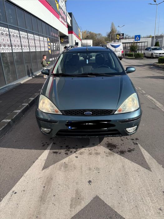 Se vinde Ford focus 1.6 16V benzina  an 2003 65 mil neg