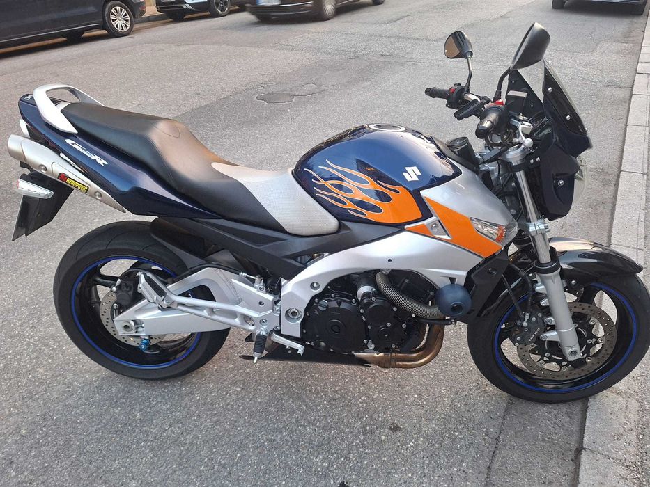 Suzuki GSR600-2006 stare impecabilă