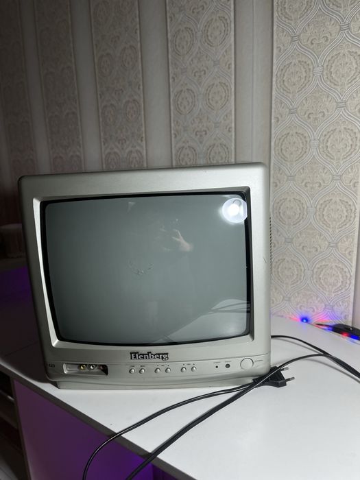 Телевизор коробка