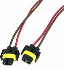 Разъем 2-х конт.гнездовой, к фарам с проводами 0,75 кв мм.