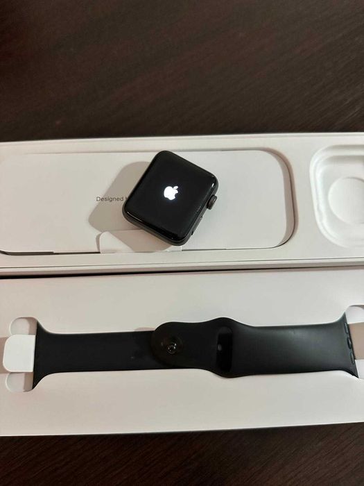Apple Watch Series 3, 42mm