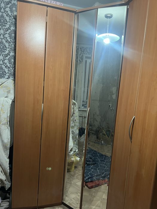 Продам шифонер уголовой. Трехдверный