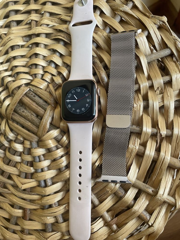 Apple Watch series 5