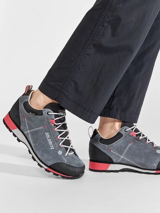 Оригинални дамски туристически обувки Dolomite 54 Hike Low Evo GTX