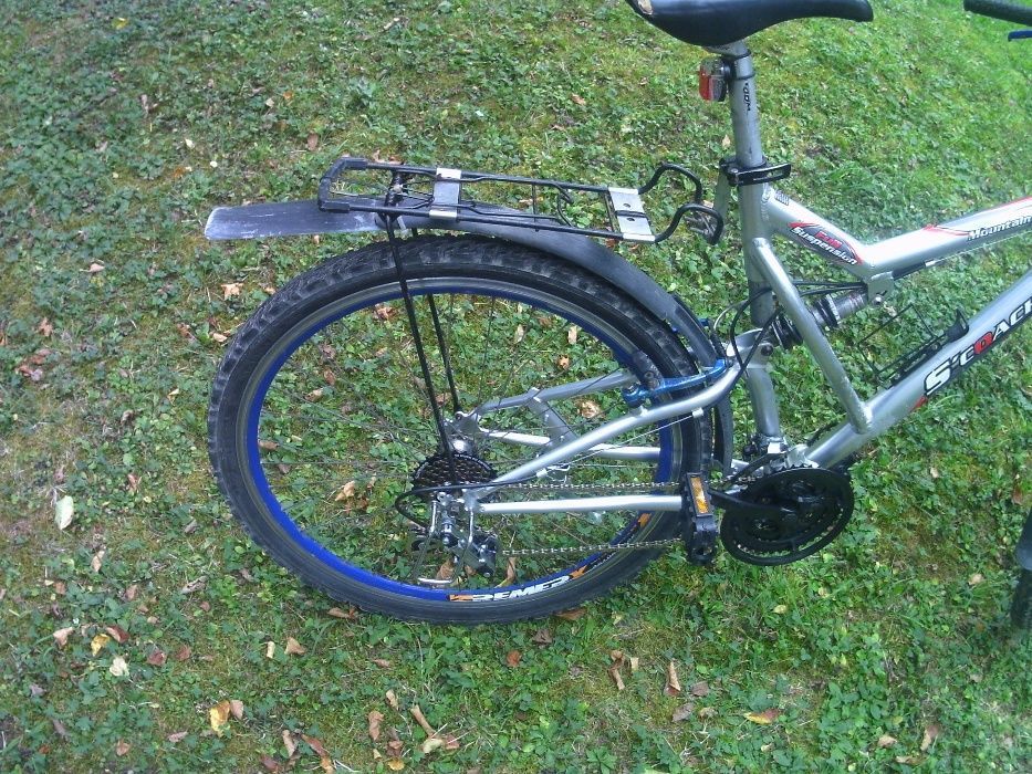 Oferta de vanzare bicicleta cu suspensie , amortizor , mountain bike