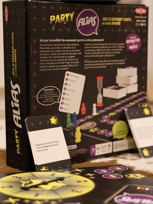 Joc de societate ALIAS Party, 15 ani+, 4-8 jucatori