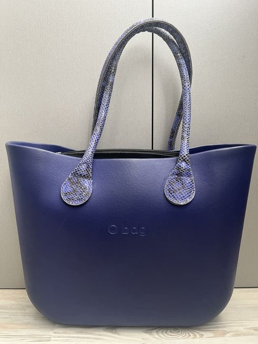 Продавам оригинална дамска чанта Obag