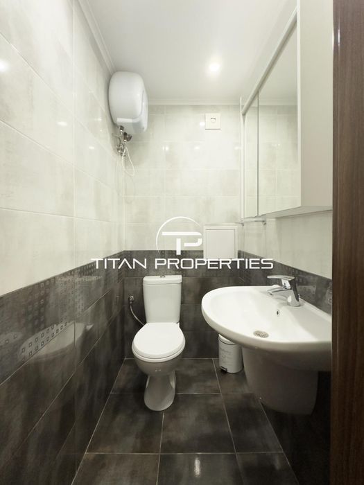 Дава се под наем Тристаен апартамент в Бургас, Зорница - 117 кв.м за 1020 € - Снимка #12