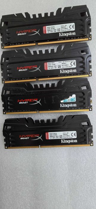 Vand 32GB RAMI DDR3 (4x8) Kingston HYPER X BEAST pe 2400 MHZ