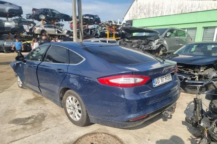 Dezmembrez Ford Mondeo mk5 2016 motor 1.5TDCI 120CP , XUCA dezmembrari usa fata de portiera cotiera torpedou compresor ac alternator electromotor