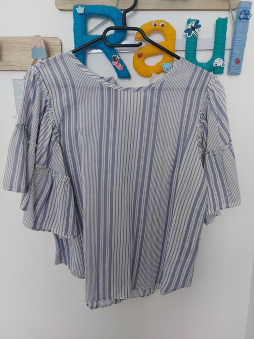 Vând bluza H&M mărimea 36