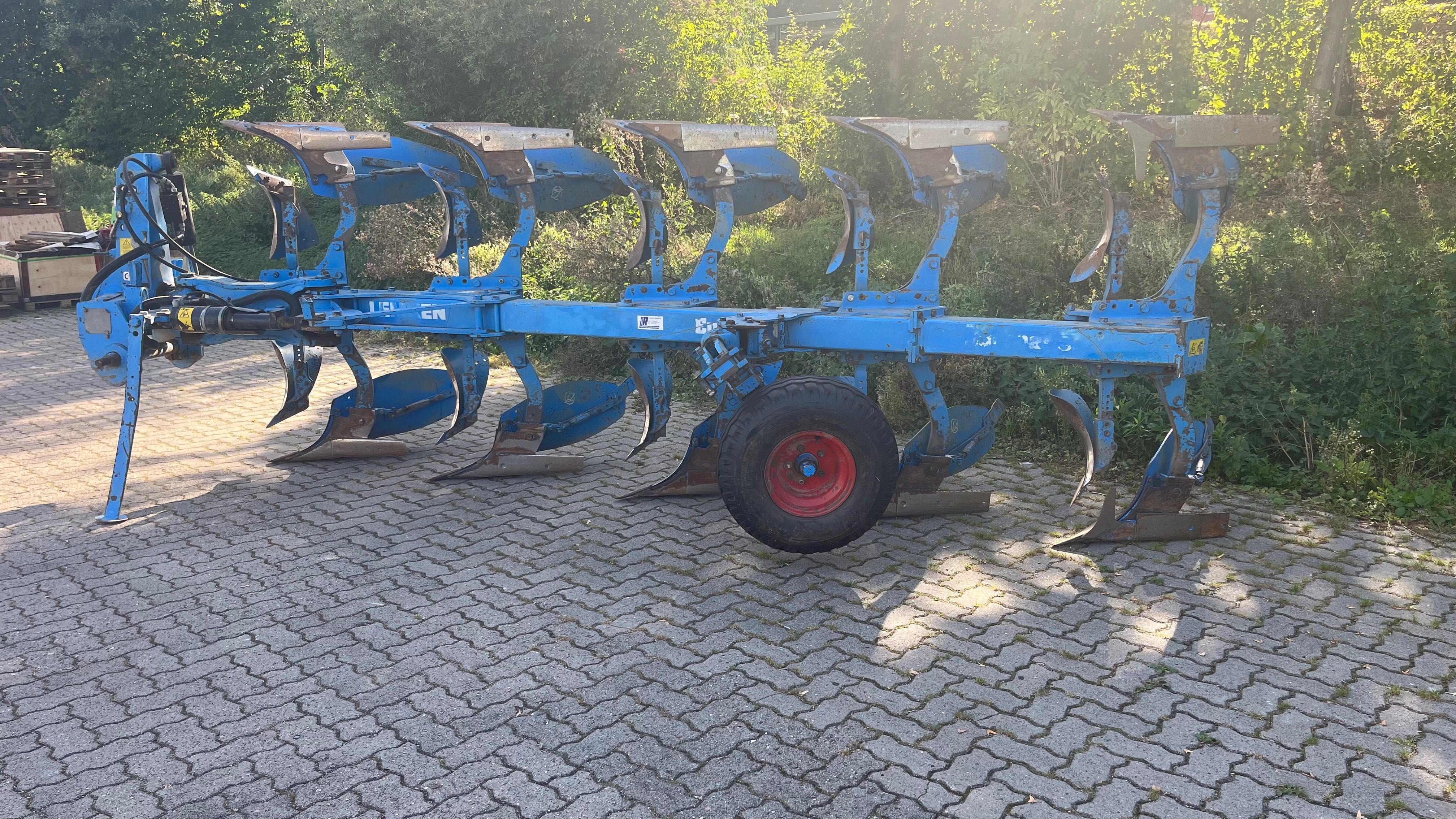 Lemken Europal 8 Case, Claas, John Deere, Belarus tortadi