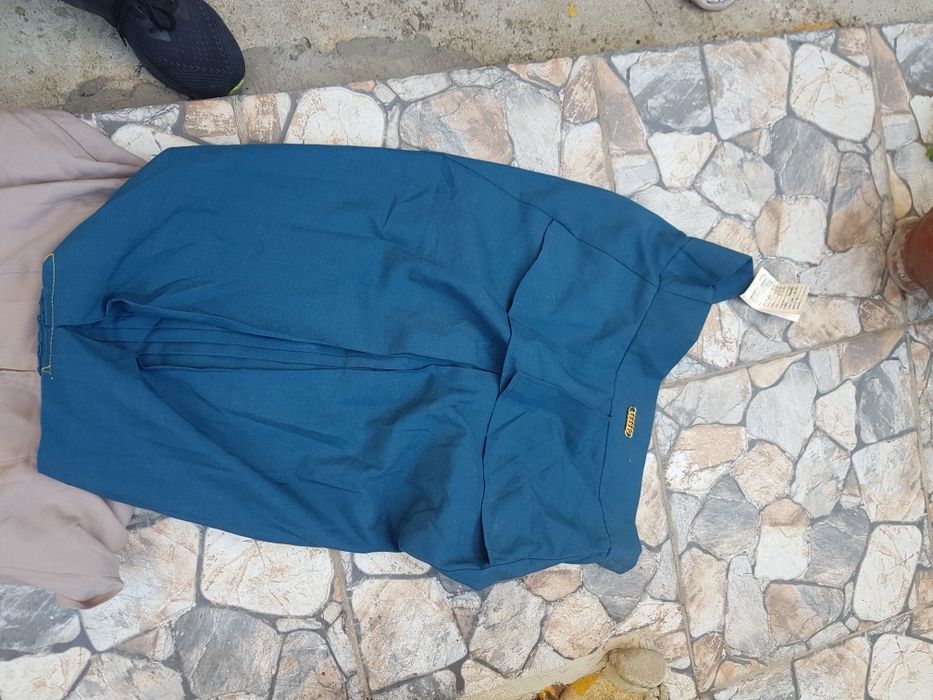 Цената е 15лв за двете състояние от снимките