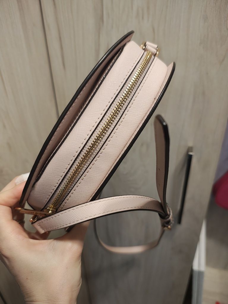Оригинална чанта Michael Kors