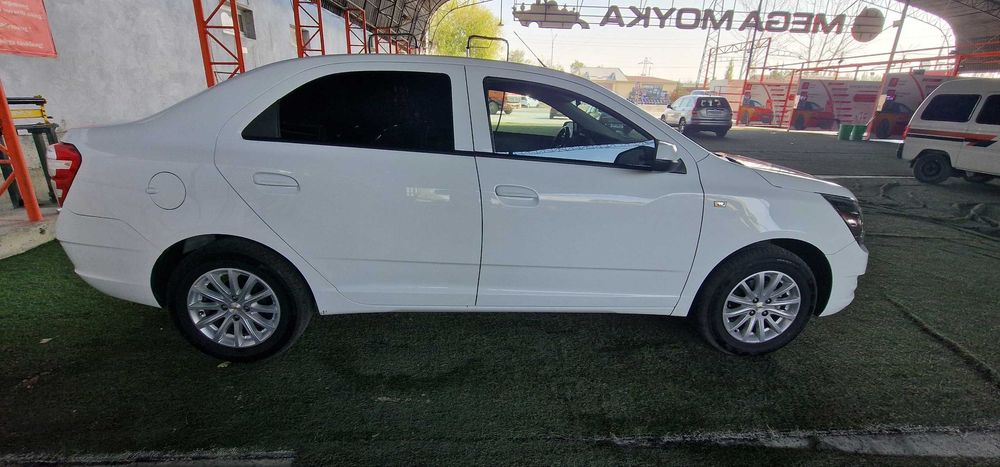 Chevrolet Cobalt, 4 pozitsiya