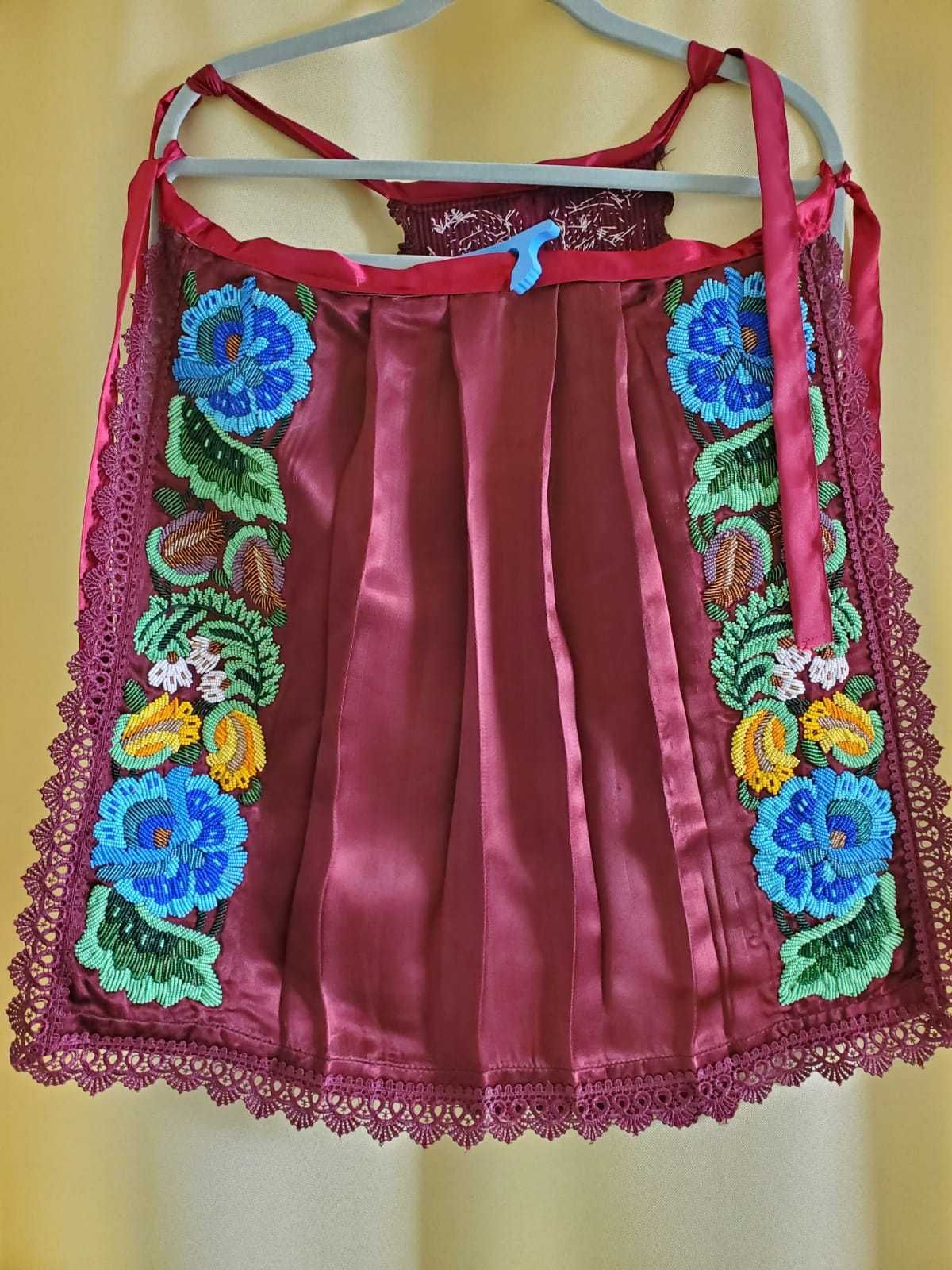 Vand costum popular
