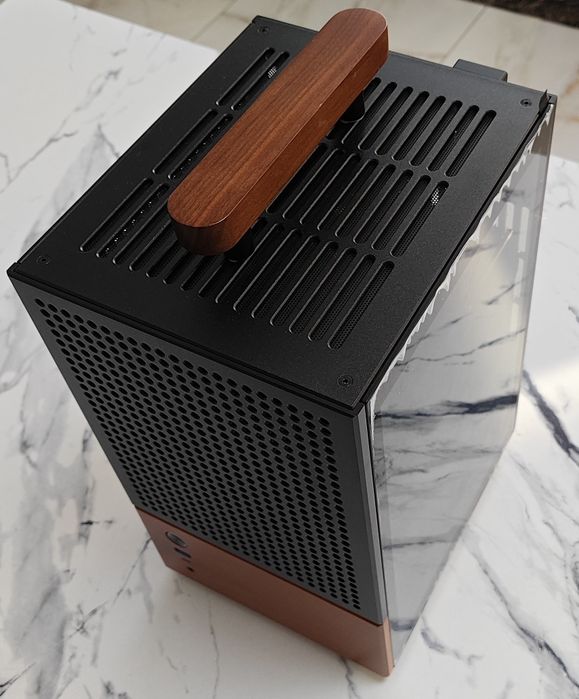 Jonsbo t6 black mini-itx