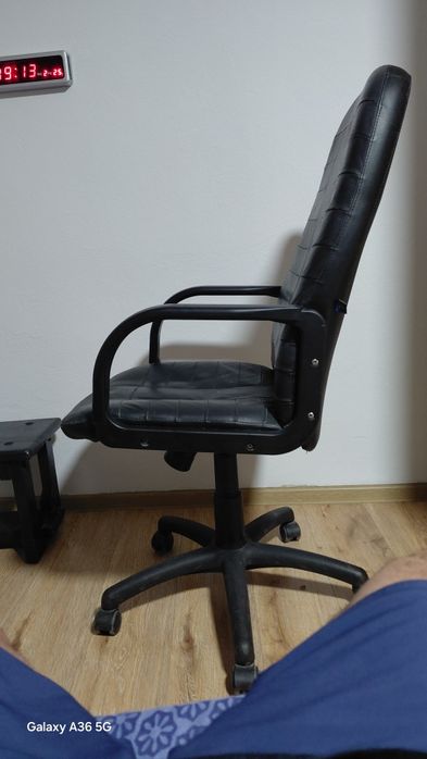 Vând Scaun de birou