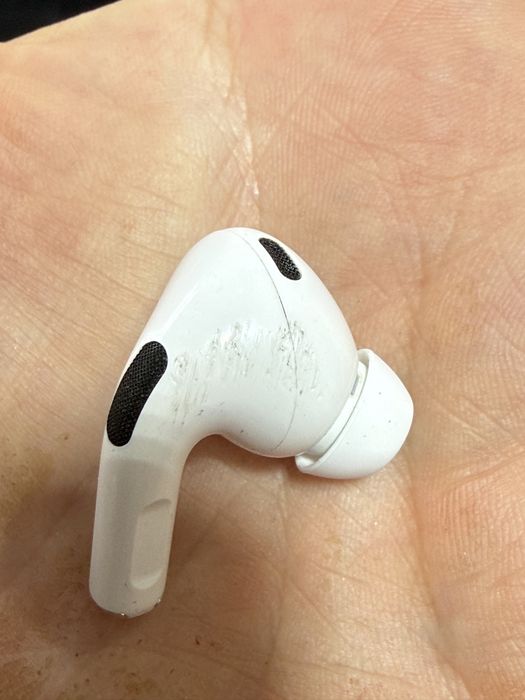 Airpods pro 2 правый наушник правое ухо