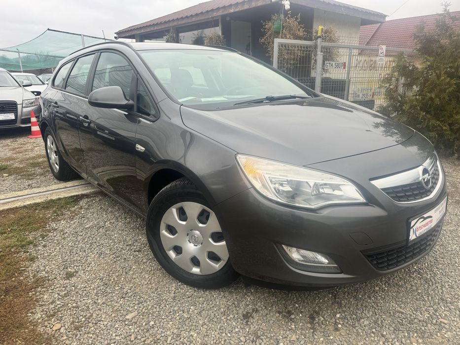 Opel Astra J 17 CDTI Posibilitate Rate,Cash,Buy Back