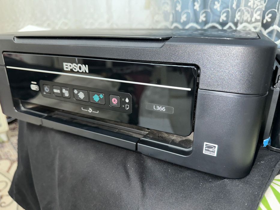 Epson L 366 Rangli Printer 1500 Dona Pechat qilgan Yangiday wifi bor