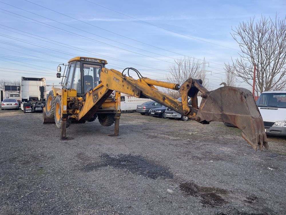 Buldoexcavator JCB 4CX an95