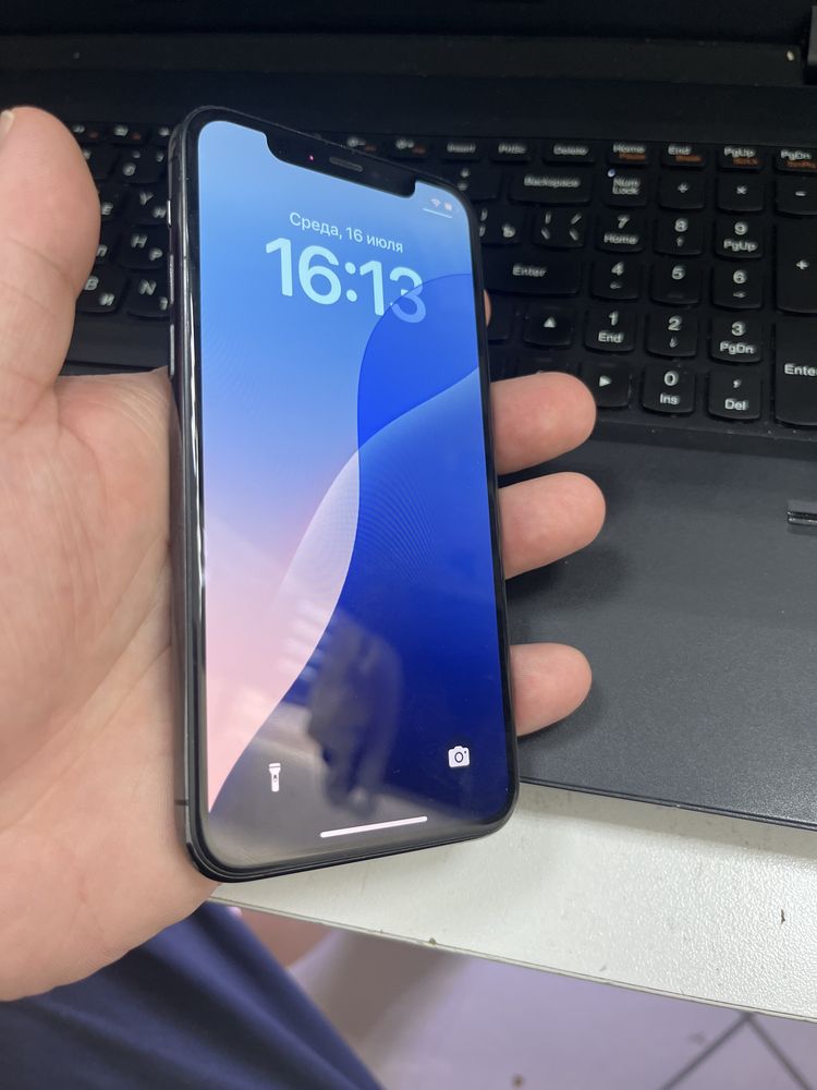Iphone 11pro черный