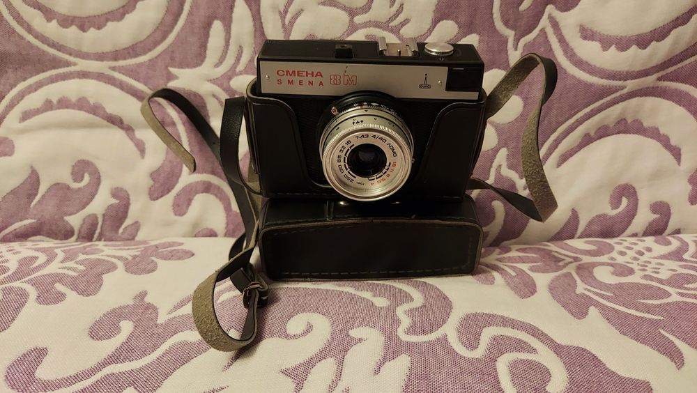 Фотоаппарат СМЕНА  ещё советских времен