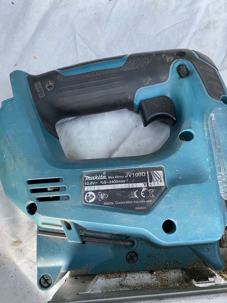 Зеге Makita JV100D