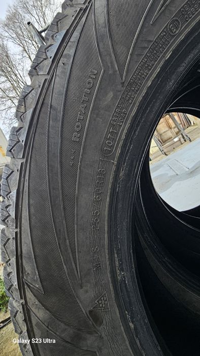 Зимни гуми 235 60 18