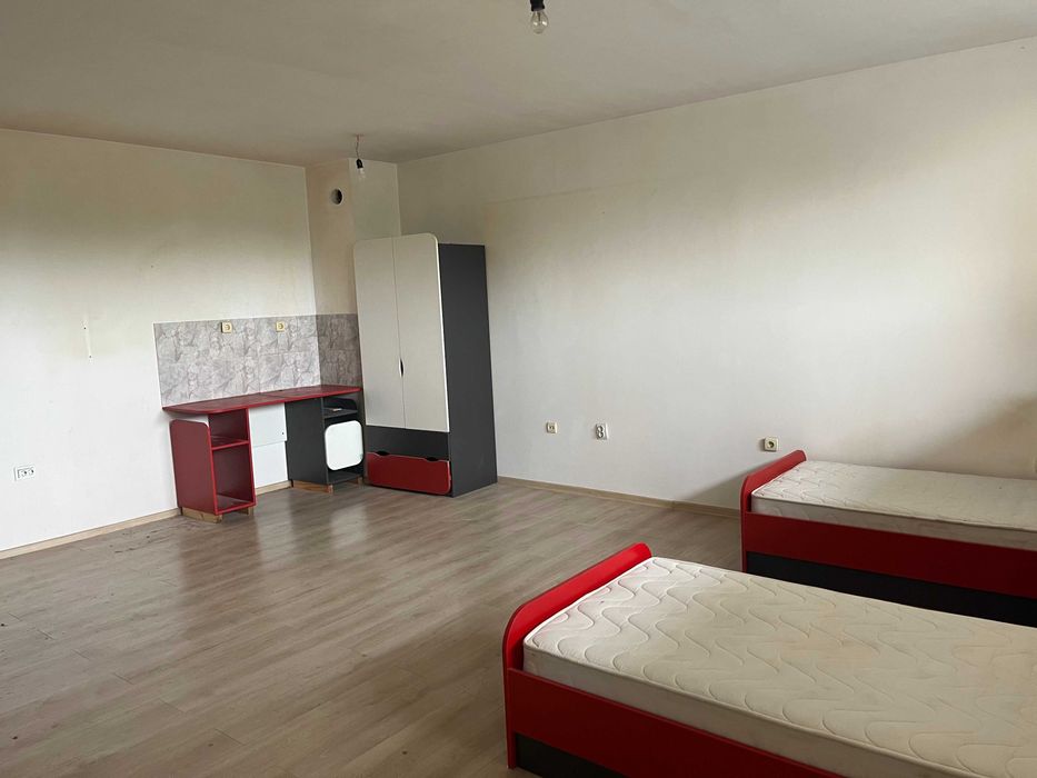 Продава се Едностаен апартамент в Пловдив, Кючук Париж - 47 кв.м за 1213 €/кв.м - Снимка #2