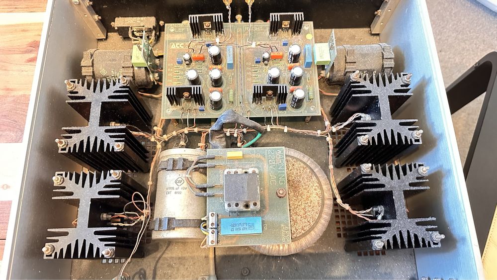 Amplificator in clasa A Vecteur