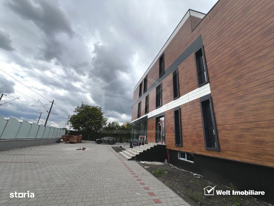 Imobil mixt 1365mp, 20 parcari, zona reprezentanta Ford Sannicoara