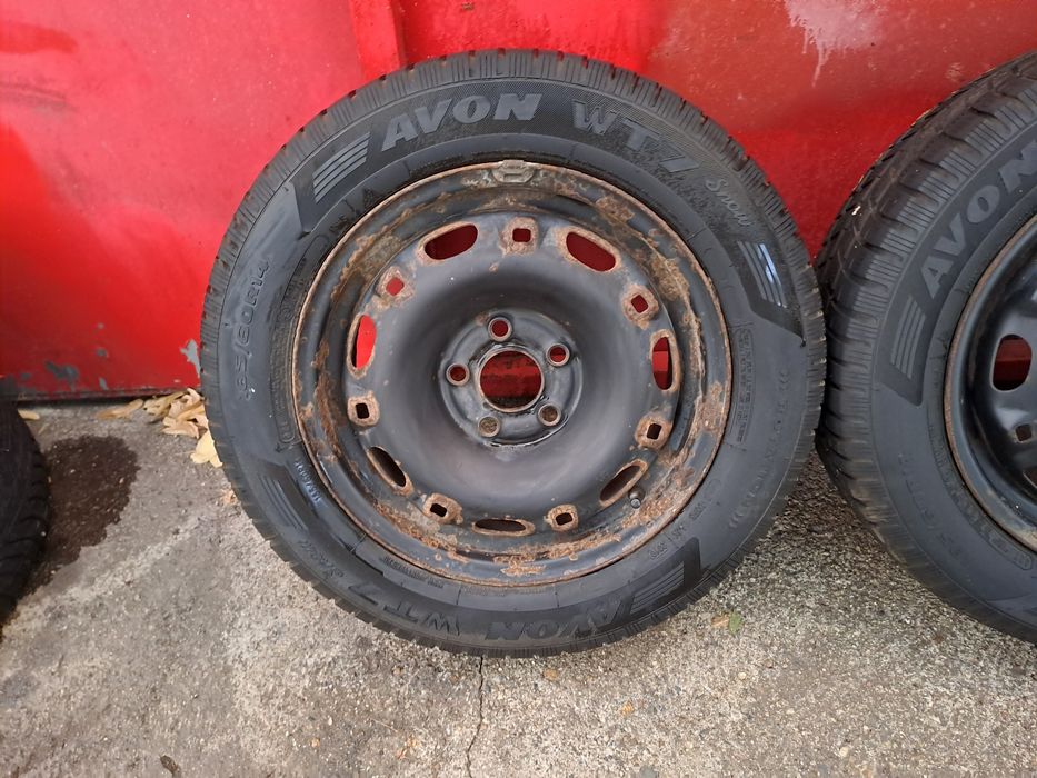 4бр. 14" 5Х100мм Джанти със зимни гуми 185/60/14, 5x100