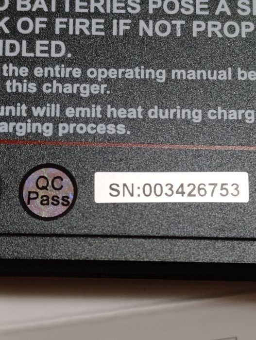 Original incarcator profesional de baterii/Descarcator