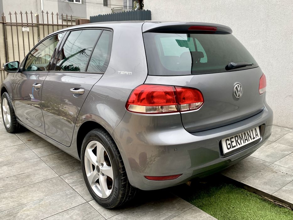 Vw golf 6 benzina automata model 2011 import germania recent
