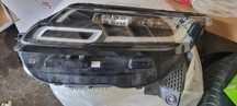 Far stanga complet masina europa Range Rover Velar cod J8A2-13W030-EG