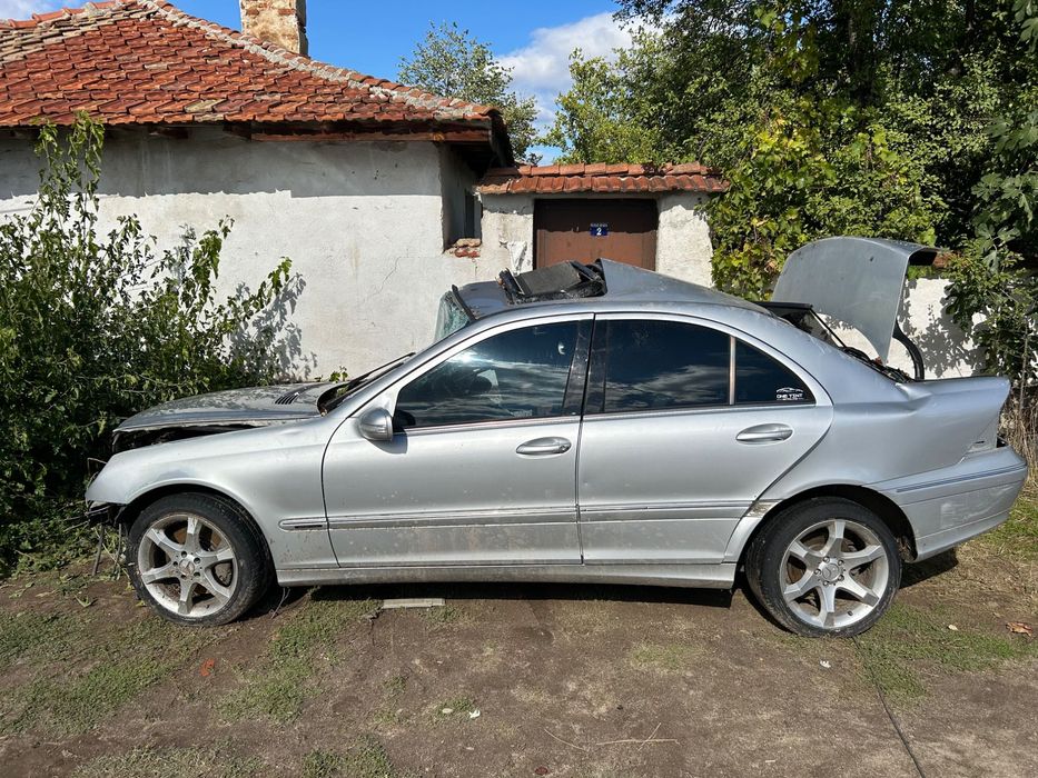 Mercedes C-Class CDI320