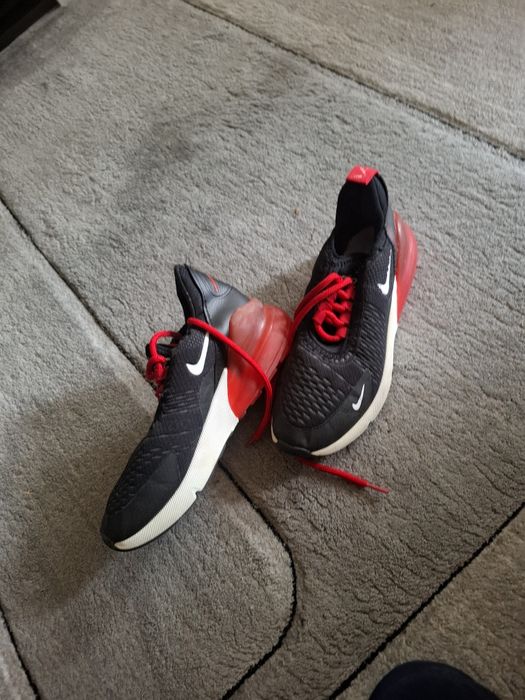 Adidași nike 270