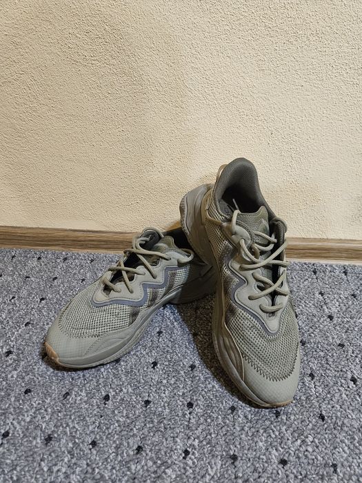 Adidasi Adidas Ozweego Cargo Verde kaki sport casual 41