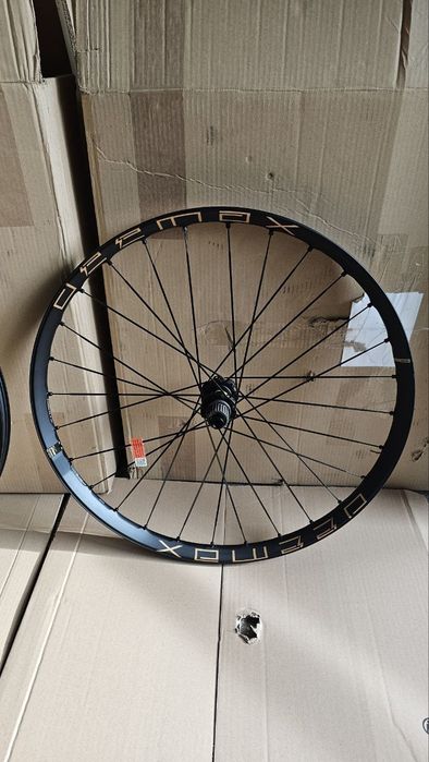 Set roti Mavic E-DEEMAX S, boost, Mullet  Microspline, noi