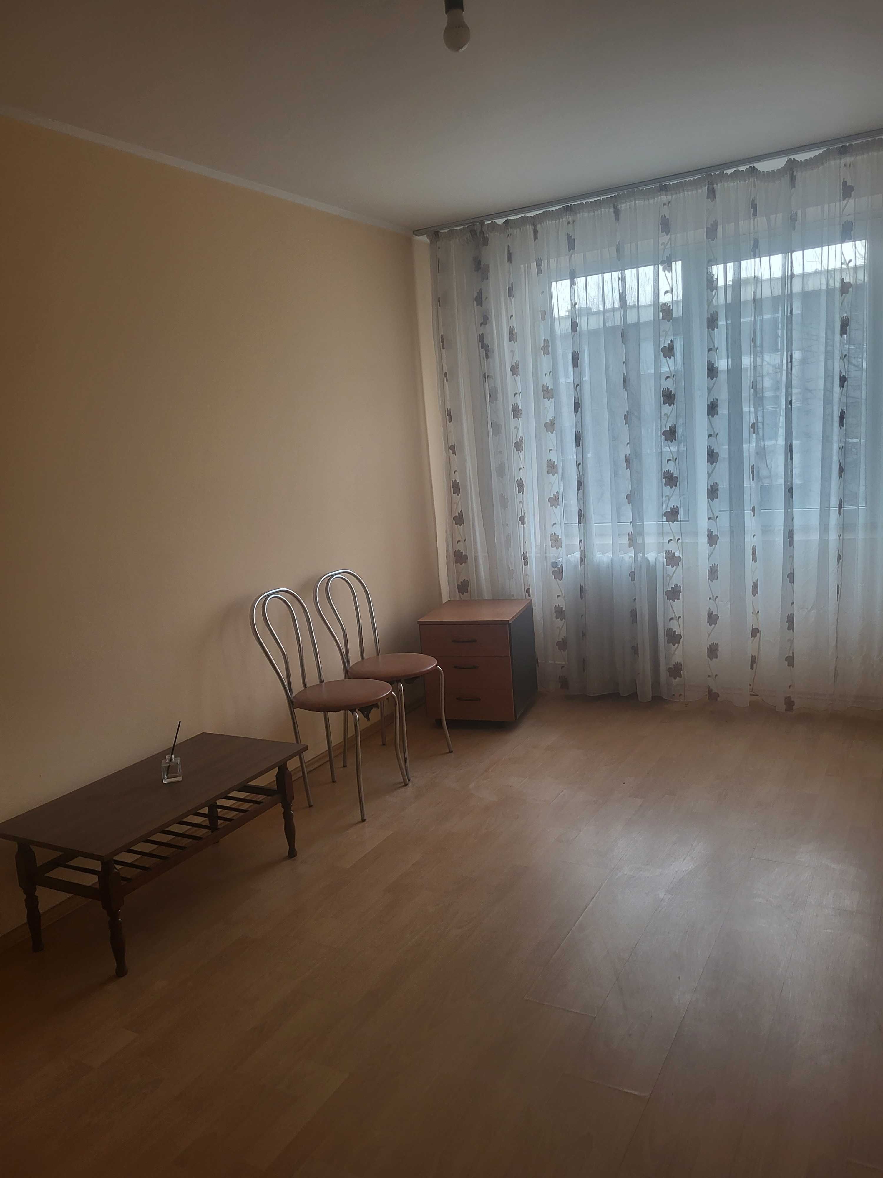 Inchiriere apartament 3 camere Berceni