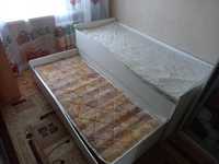 Продам двухярустный кровать