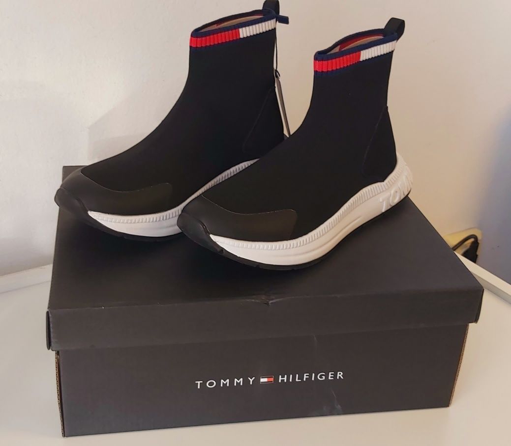 Боти Tommy Hilfiger 36