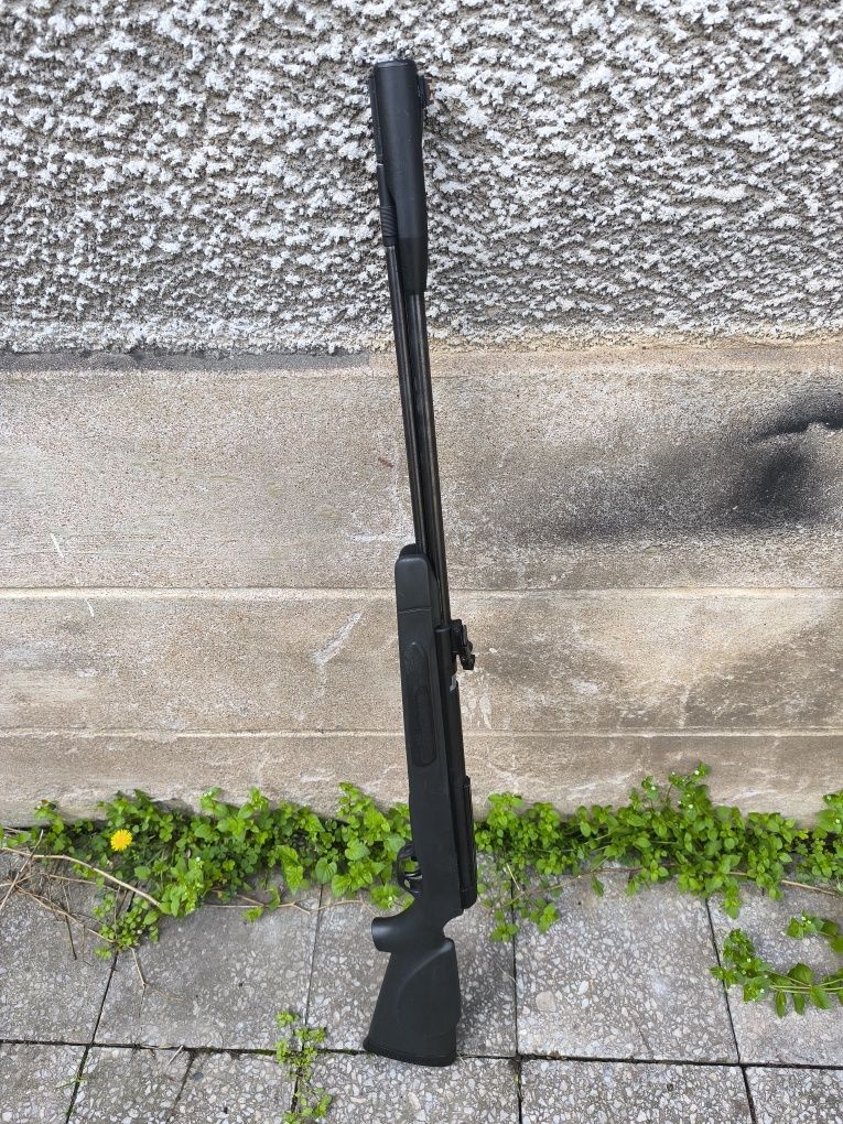 Въздушна пушка Gamo CFX- 5.5-220 мс-22 джаула ,  Перфектна на 5 кутии