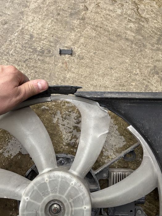 броня/фарове/кулер/перка/решетка за toyota autis