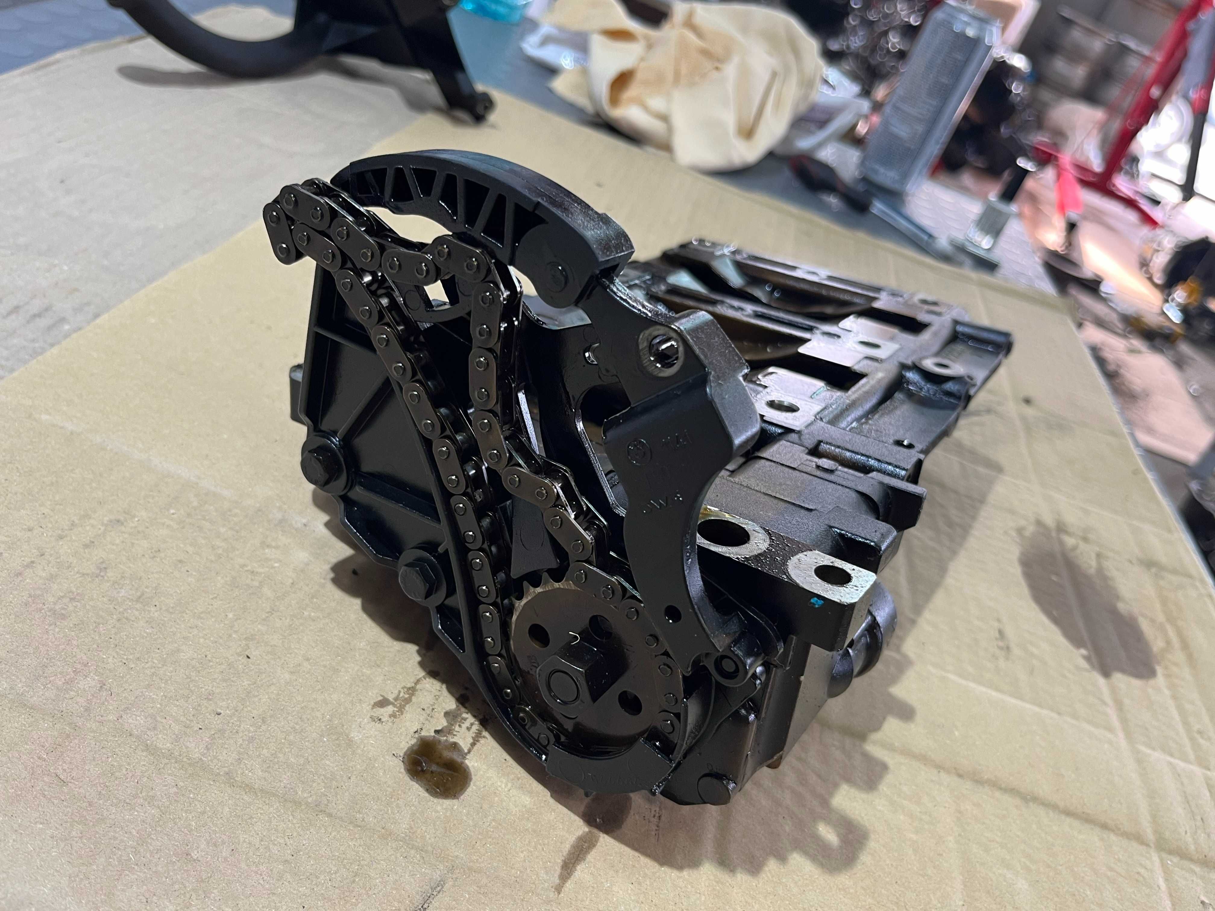 Маслена помпа за BMW E46 316 / 318 (N42)