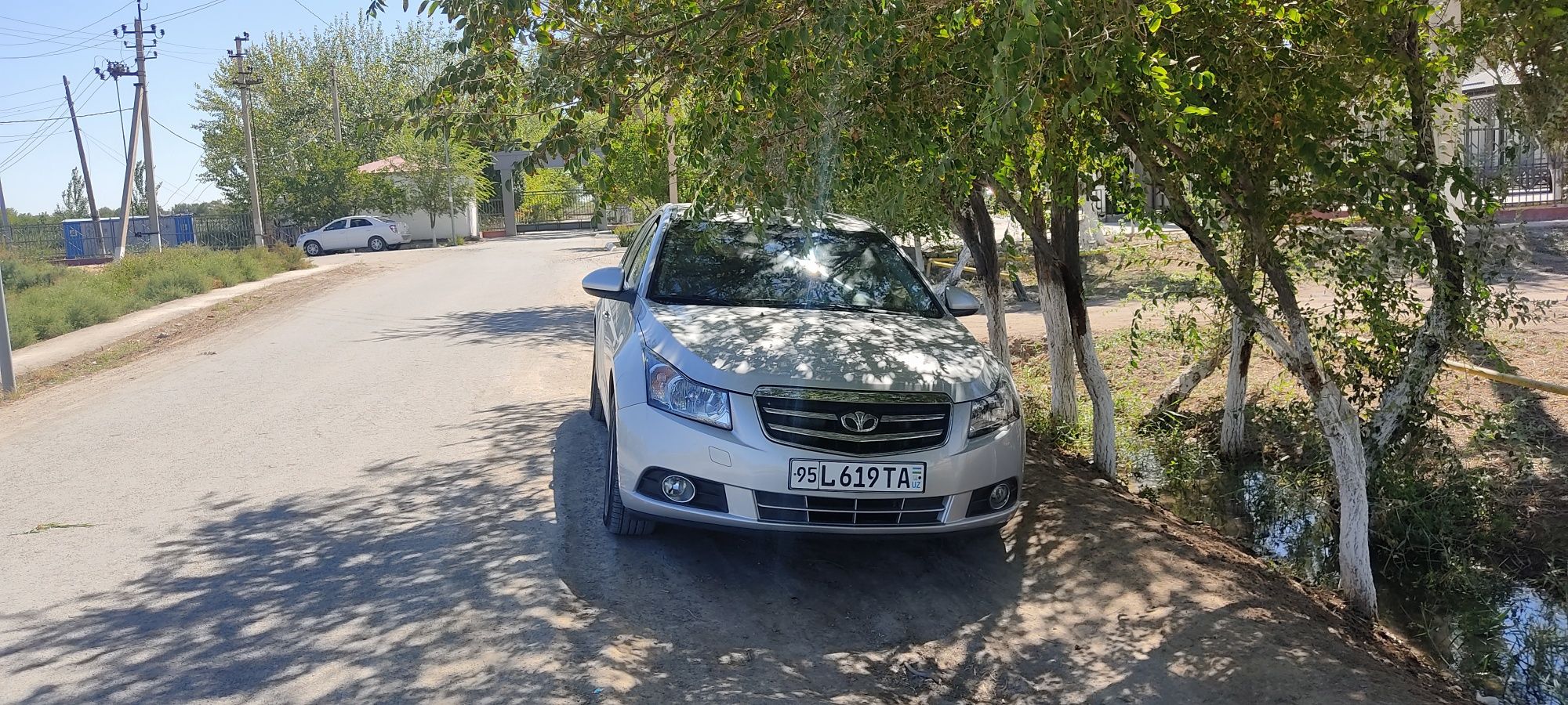 Lacceti Cruz продается